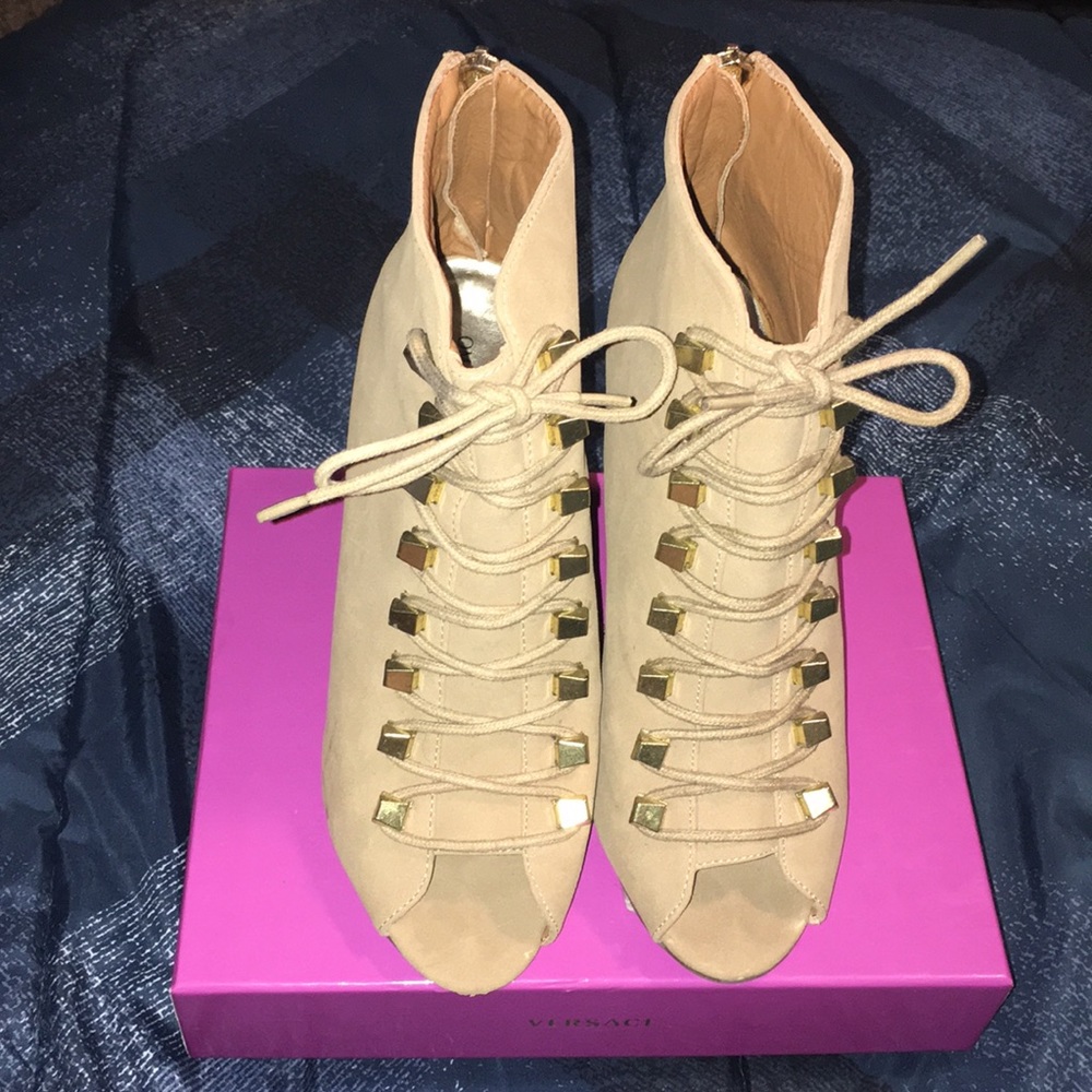 Gently used wedges